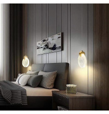 Підвісний дизайнерський світильник з прозорим скляним корпусом