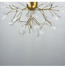 Ніжний світильник з пелюстками на 36 ламп в корпусі золото