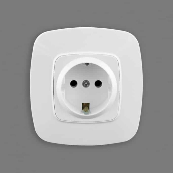 Розетка одинарна з заземленням біла ELA · HOROZ ELECTRIC · 11931